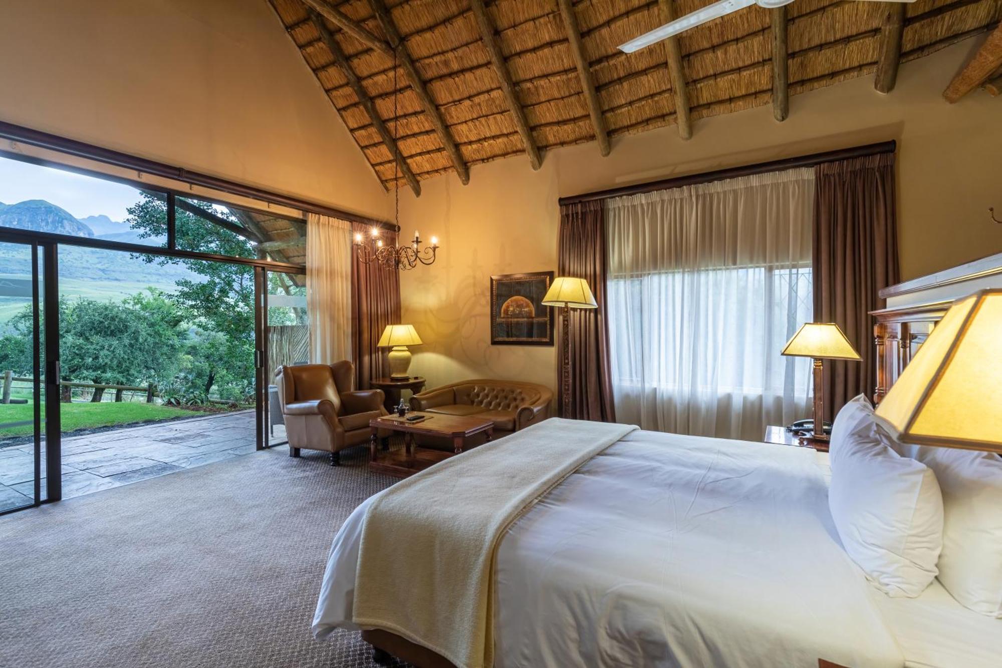 Cathedral Peak Hotel Winterton Luaran gambar